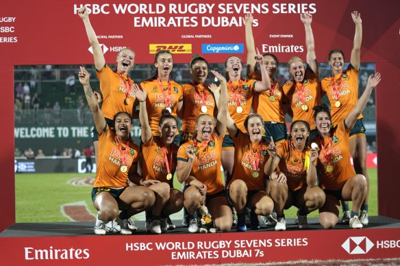 All-conquering Aussie women beat Kiwis for another sevens crown