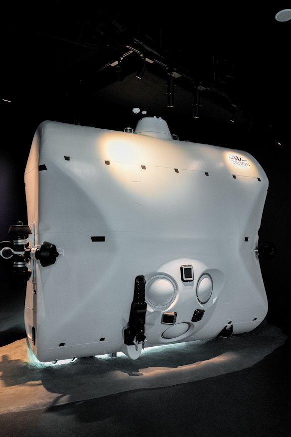 A replica of a submersible, which can plumb the depths of the ocean.