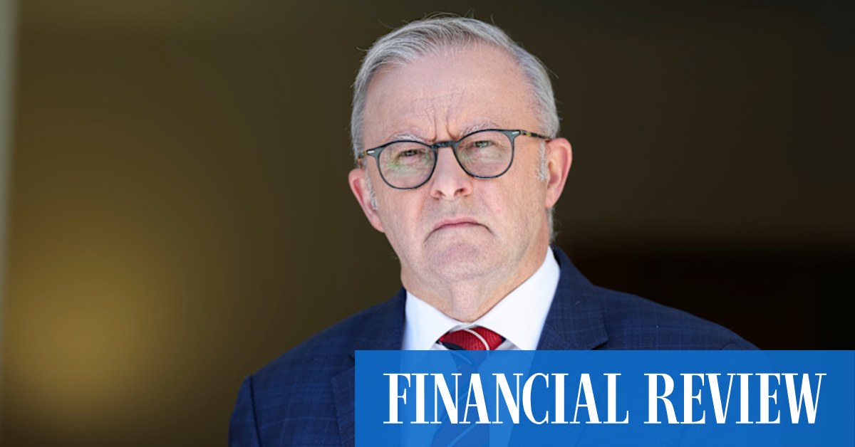 Nine business groups representing hundreds of employers have joined the groundswell of support for a federal royal commission into the Bondi shooting.