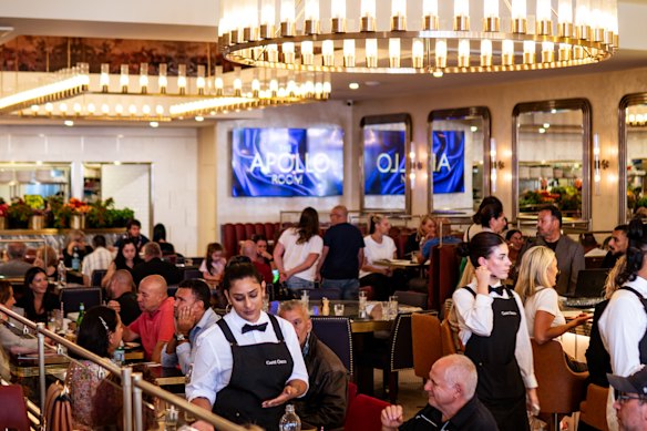Caffe Greco gives equal billing to Greek and Italian dishes on its menu.