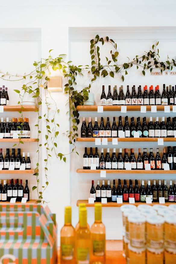 Wines can be purchased to take away.