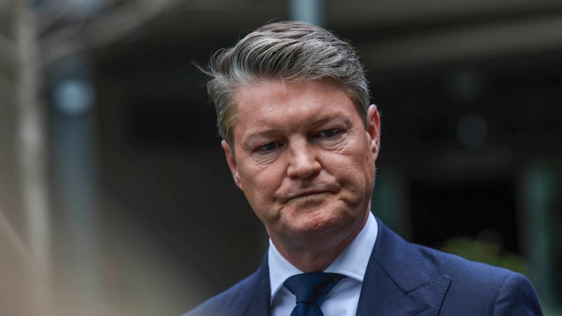 Pencil case to blame for premier’s petrol station blunder