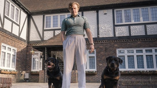 Jack Lowden as fence Kenneth Noye in The Gold.