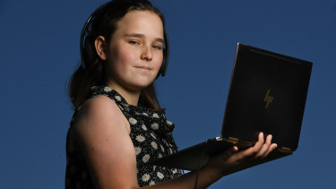 Isabella Hogan said she learnt about the dangers of accidentally sharing personal information online by becoming a "white hat hacker".