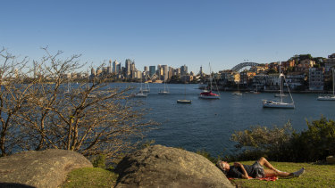 Sydney Weather Spring Arrives Early As City Set To Break Heat Records