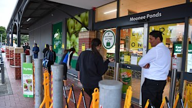 Landlord Seeks 250m To Buy Cheap Shopping Centres