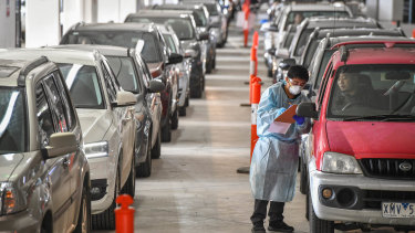 There were long queues at the reopened pop-up testing centre at the Bunnings in Footscray on Wednesday morning.