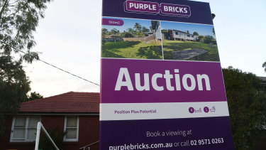 The heat is coming out of the property market. Only half the properties that went to auction in Sydney and Melbourne on the weekend found buyers. 