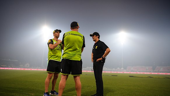 Officials called off a Big Bash League cricket match after Manuka Oval was engulfed in smoke in Canberra last month.