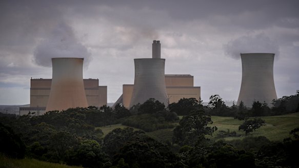 Six peak industry bodies representing the mining sector this week made a joint submission calling on the federal government to streamline environmental regulations.