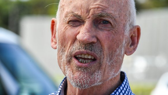 Ian Macdonald wants an inquiry into several ICAC investigations.