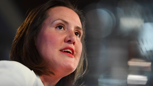 Industrial Relations Minister Kelly O'Dwyer has highlighted Labor's record on the gender pay gap. 