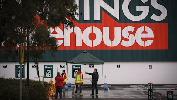 Bunnings, like other retail stores in Melbourne, is limited to click and collect services.