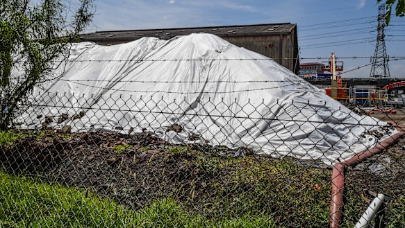 West Gate Tunnel work in New Street, South Kingsville. 