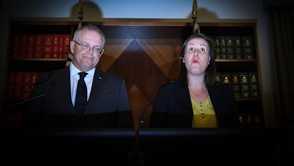 Treasurer Scott Morrison and Minister for Revenue Kelly O'Dwyer 