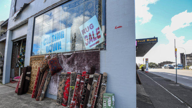 Yes, really this time: Rozelle rugs closes this week. 