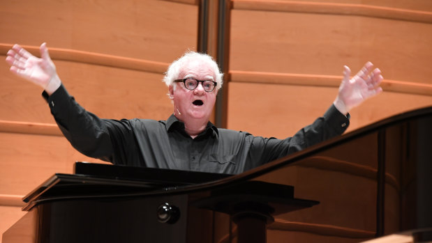 Richard Gill leads the Sydney Flash Mob Choir last year.