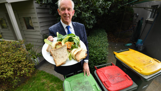 Nillumbik Shire mayor Peter Clarke said his council has had fortnightly rubbish collection and then weekly food scrap and organic matter collection for about a decade. 