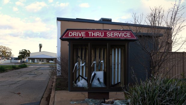 The Kentucky Fried Chicken in Deniliquin has seen better days.