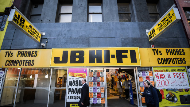 JB Hi-Fi has reported a bumper sales result for the third quarter of the financial year.