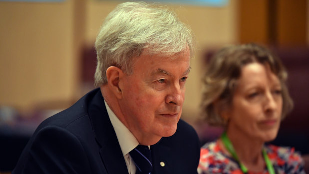 Ex-public service commissioner John Lloyd questioned APS 'groupthink'.