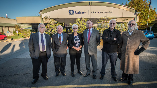 Members of John James Hospital foundation (from left) Surgeon Vincent Ferraro, obstetrician/gynecologist Grahame Bates, anaesthetist Prue Martin, vascular surgeon David Hardman, radiologist Tim Davis and neurologist Peter Hughes. Photo by Karleen Minney.