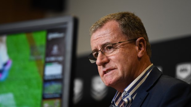 Graham Annesley says refs will have the power to hand players a sin-bin if lying down in the ruck. 