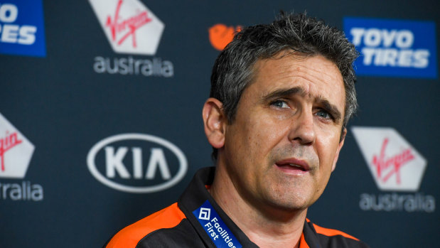 Giants coach Leon Cameron, out of contract at the end of the season, is yet to be given a new deal.