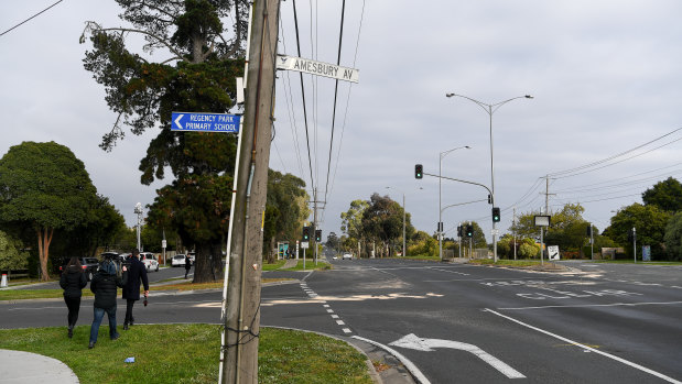 Police returned to the scene of the crash in Wantirna on Tuesday morning.