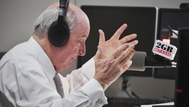 2GB shock jock Alan Jones.