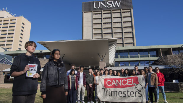 UNSW students Macy Reen and Hersha Kadkol want UNSW to dump its new trimester system.

