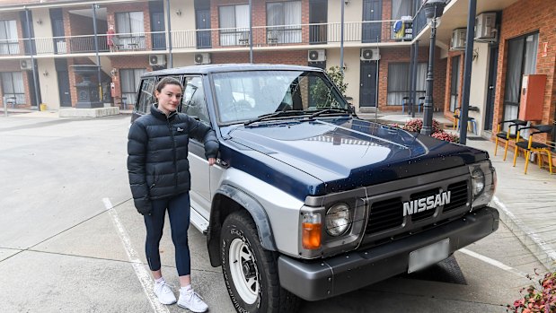 Student Kate O'Harra cut short her visit to family in Melbourne to beat the border closure.