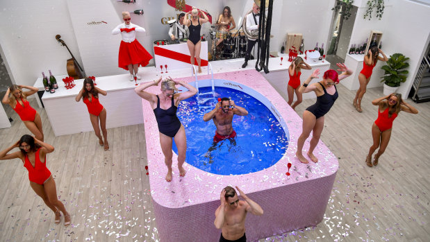 In 2016  Maison Mumm, revealed a swimming pool in The Birdcage.