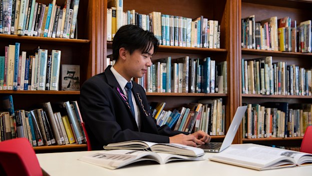 Read credible sources to succeed in business studies.