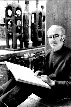 Dreyfus studies a score in the courtyard of Goldstein College, University of NSW in 1972.