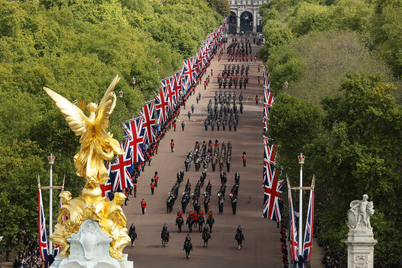 Mounties of the Royal Canadian Mounted Police along the Mall.