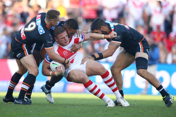 Burgess playing for St George in 2022.