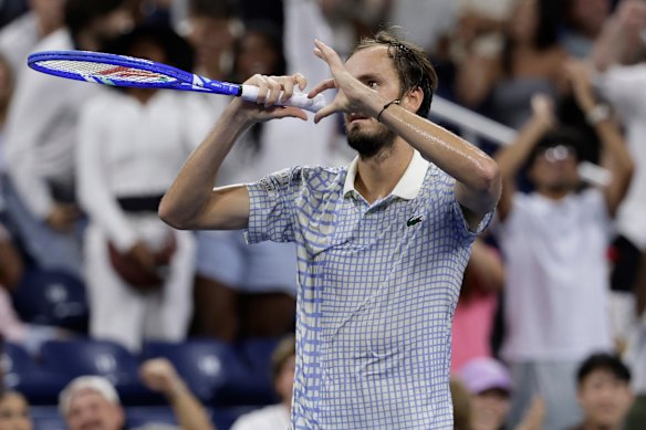 Daniil Medvedev was full of appreciation for the fans as they got vocal in the third set.