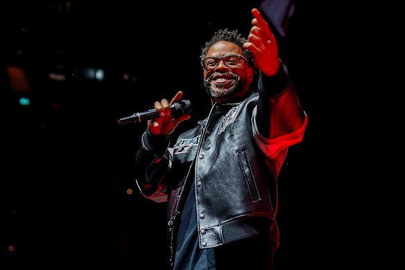 Method Man performing with Wu-Tang Clan in London on March 17, just before the Australian leg of the tour.