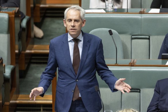 Immigration Minister Andrew Giles.