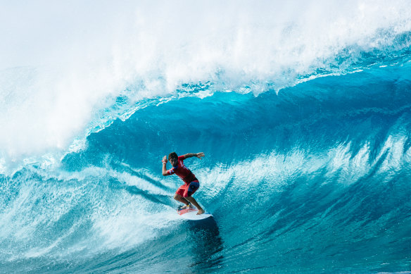 Jack Robinson in the eye of a Banzai monster at last year’s Billabong Pro Pipeline.