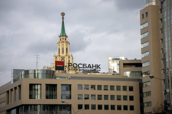 Potanin bought Societe Generale SA’s entire stake in Rosbank PJSC this week.