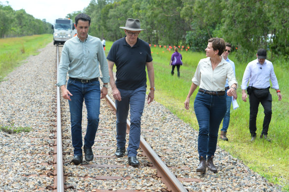 Prime Minister Anthony Albanese with Queensland Premier David Crisafulli and Senator Jenny McAllister visiting the Ollera Creek bridge north of Townsville Thursday.