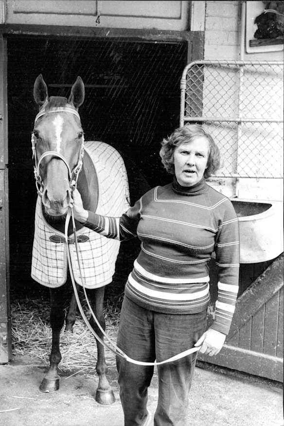  Betty Lane was a trailblazer for women in racing.