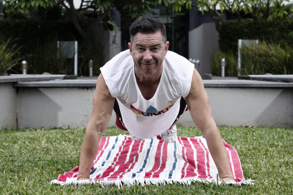 The only five exercises you need to stay fit at home