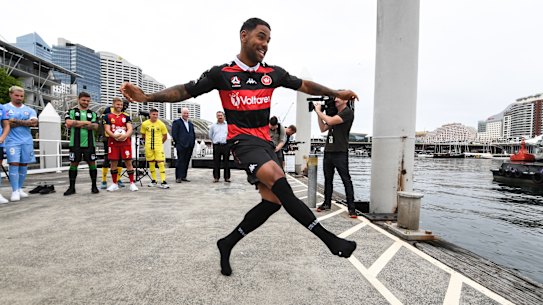 Western Sydney Wanderers forward Kwame Yeboah takes a shot on goal, from the edge of Darling Harbour.