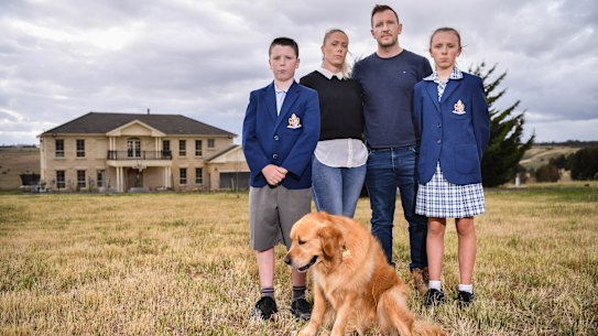 Sabrina Withers with husband Steve, son Tate (9) and her daughter Sienna (13) outside their Keilor home. 