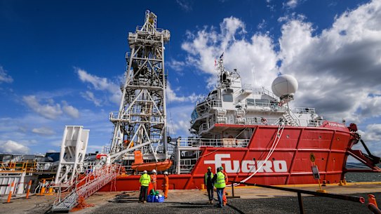 Star of South windfarm. Australia’s first offshore windfarm is marking the commencement of the first ever offshore geotechincal investigations in an offshore wind project.
