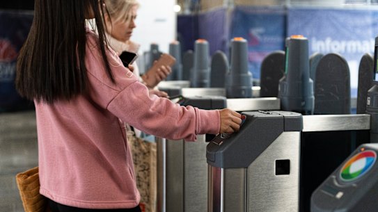 The comp;lex and costly upgrade of the Opal ticketing system is already running a year late.