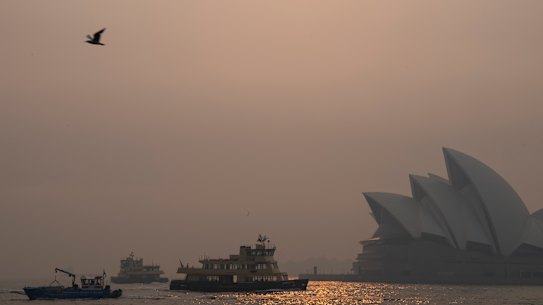 Smoke haze over Sydney Harbour from bushfires burning in NSW. 